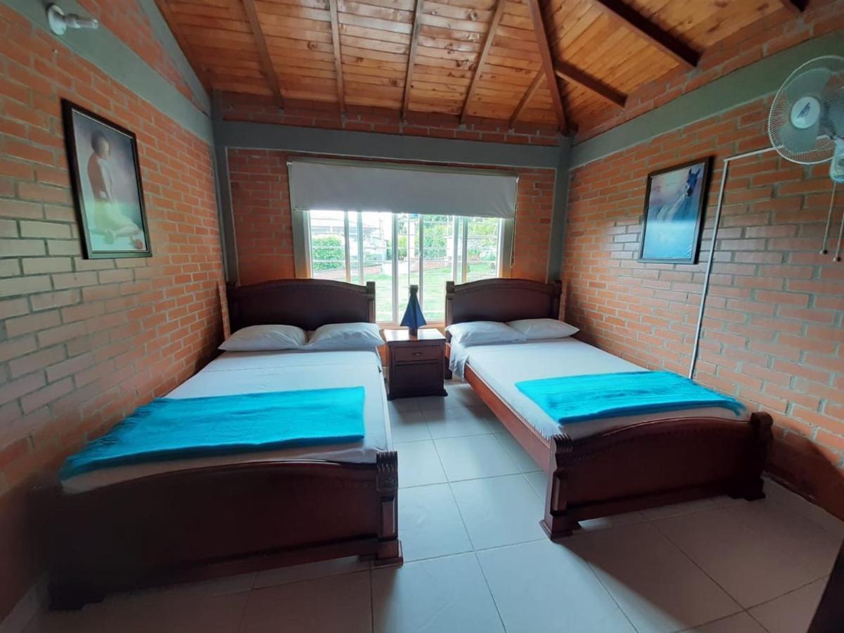 Finca La Bilbaina # 4 Villa ปูเอโบล ตาเปา ภายนอก รูปภาพ